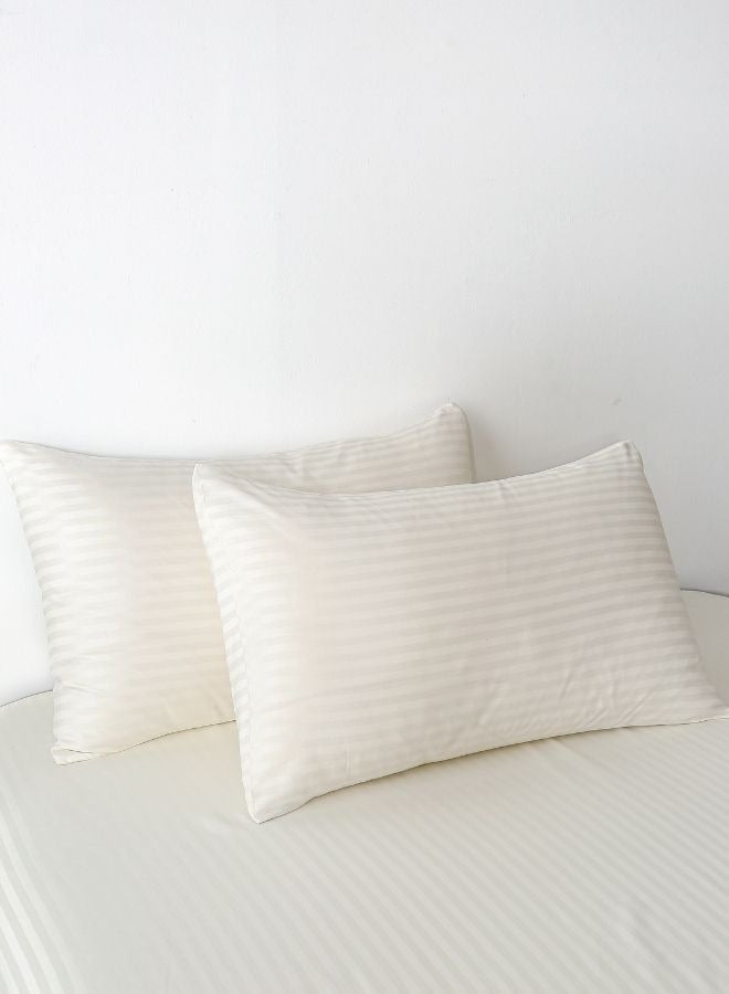 لونا هوم ساتان جردت حجم الملك 6 قطع (1 غطاء لحاف - 220 * 240 سم. 1 ورقة مرنة مزودة (على الزوايا فقط مرنة) - 200 * 200 سم + 30 سم. 4 أغطية للوسائد - 50*75 سم.). مجموعة الفراش الناعمة بدون تعبئة، مسحوق أبيض صلب اللون. - Image 3